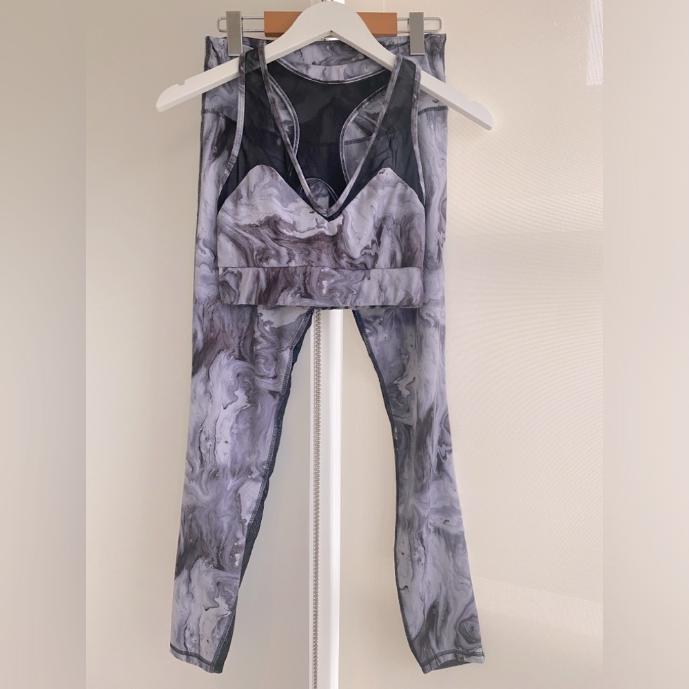 Varley Marble Legging and Sports Bra Set Blue Grey with Black Mesh Size Small